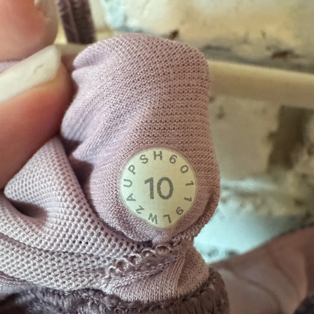 Lululemon Flow Y Bra Arabesque Antoinette Smoky Quartz - W2AUPS - Size 10 - Picture 5 of 5